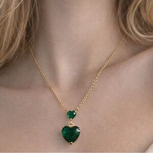 Elegant Gold and Green Heart Necklace